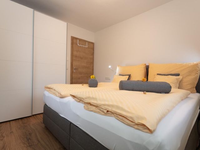 Ferienhaus mit 3 Ferienwohnungen